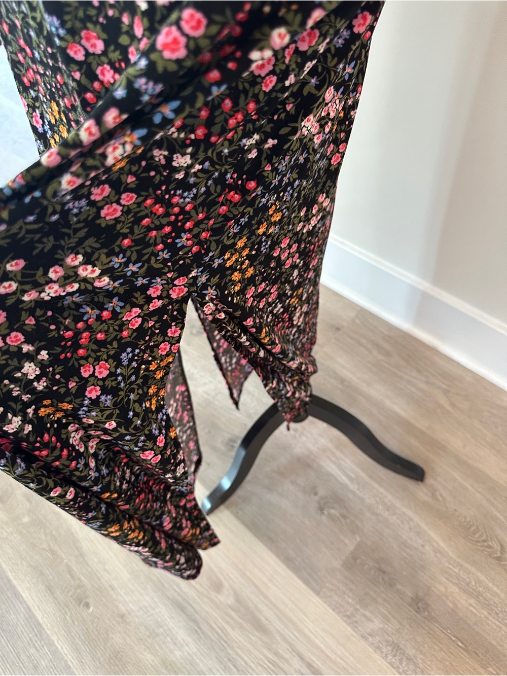 No Boundaries Black Floral Maxi Dress lightly padded cups size M - Picture 5 of 11